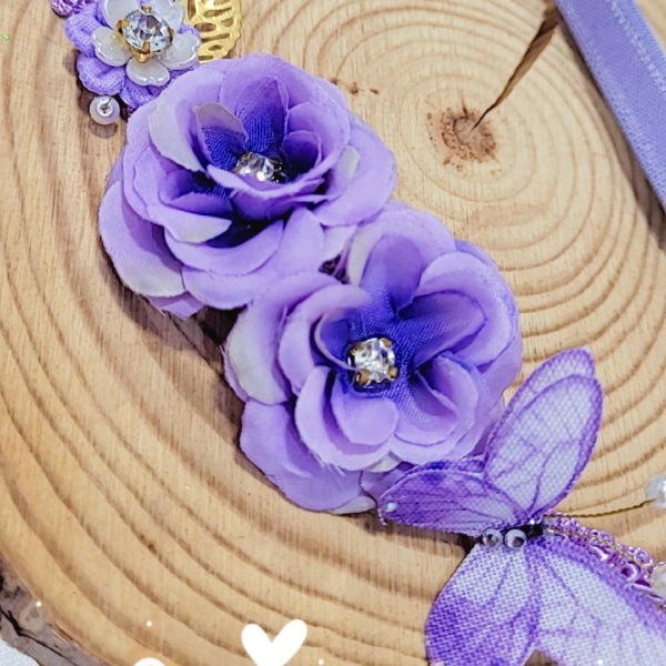 Tiara para bebê com regulagem com borboletas e flores