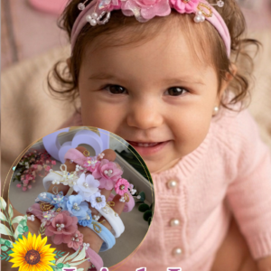 Laço de cabelo para bebê com flores e pérolas